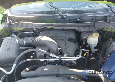 2017 Ram 1500 Sport 4X4 5'7 Box z USA, uszkodzony, nr VIN 1C6RR7MT7HS842108